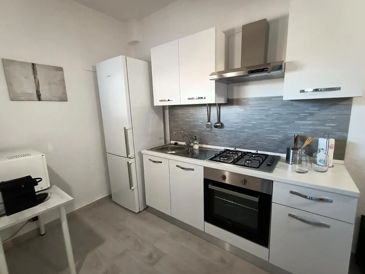 Venusilia Apartment - Free Parking Aci Castello
