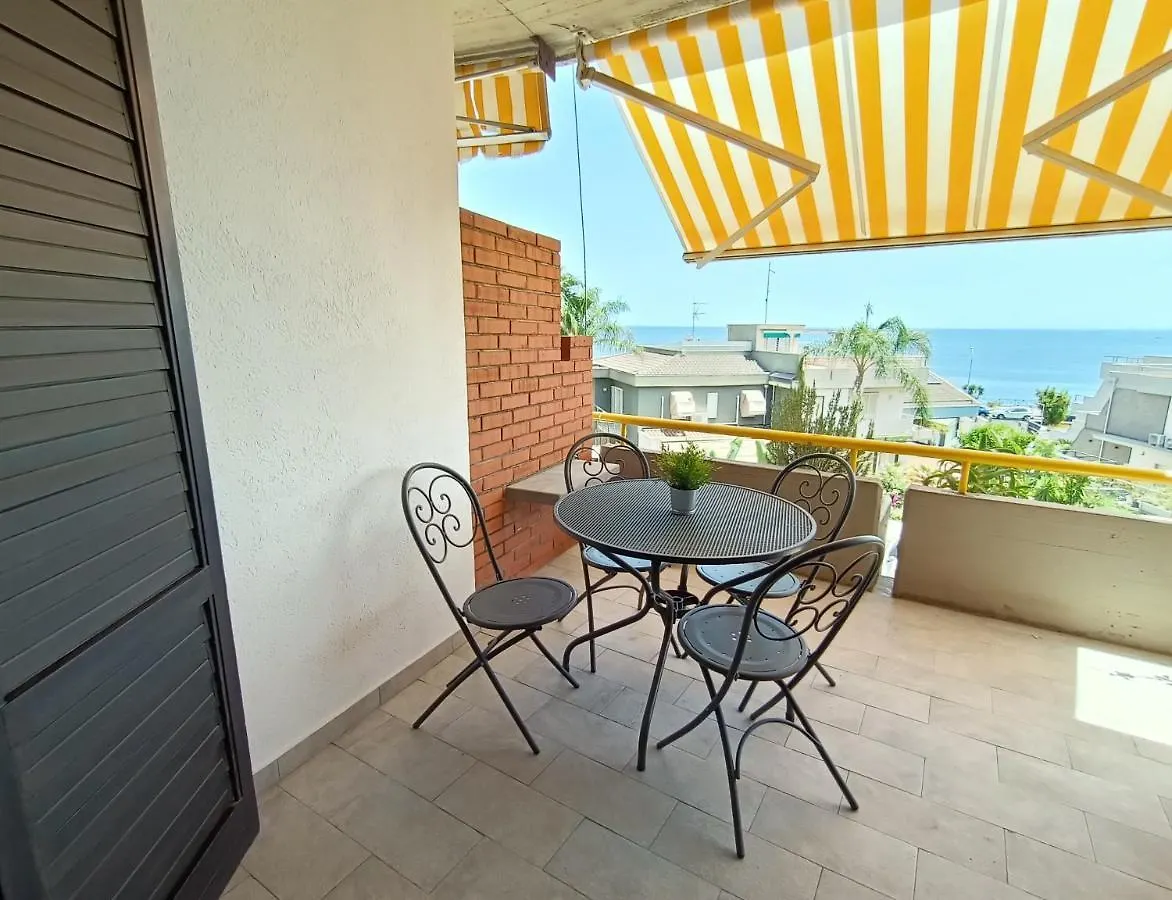 Venusilia Apartment - Free Parking Aci Castello 0*,  Italia