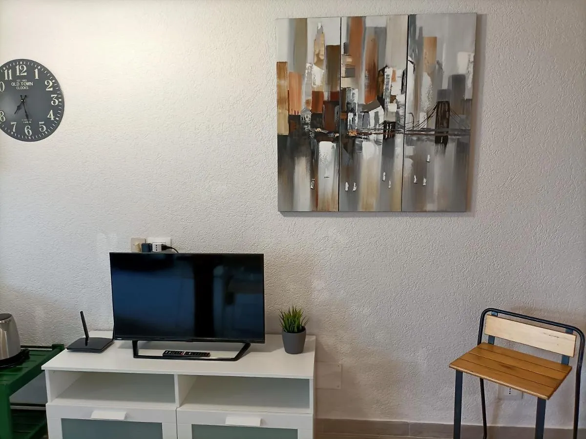 Venusilia Apartment - Free Parking Aci Castello