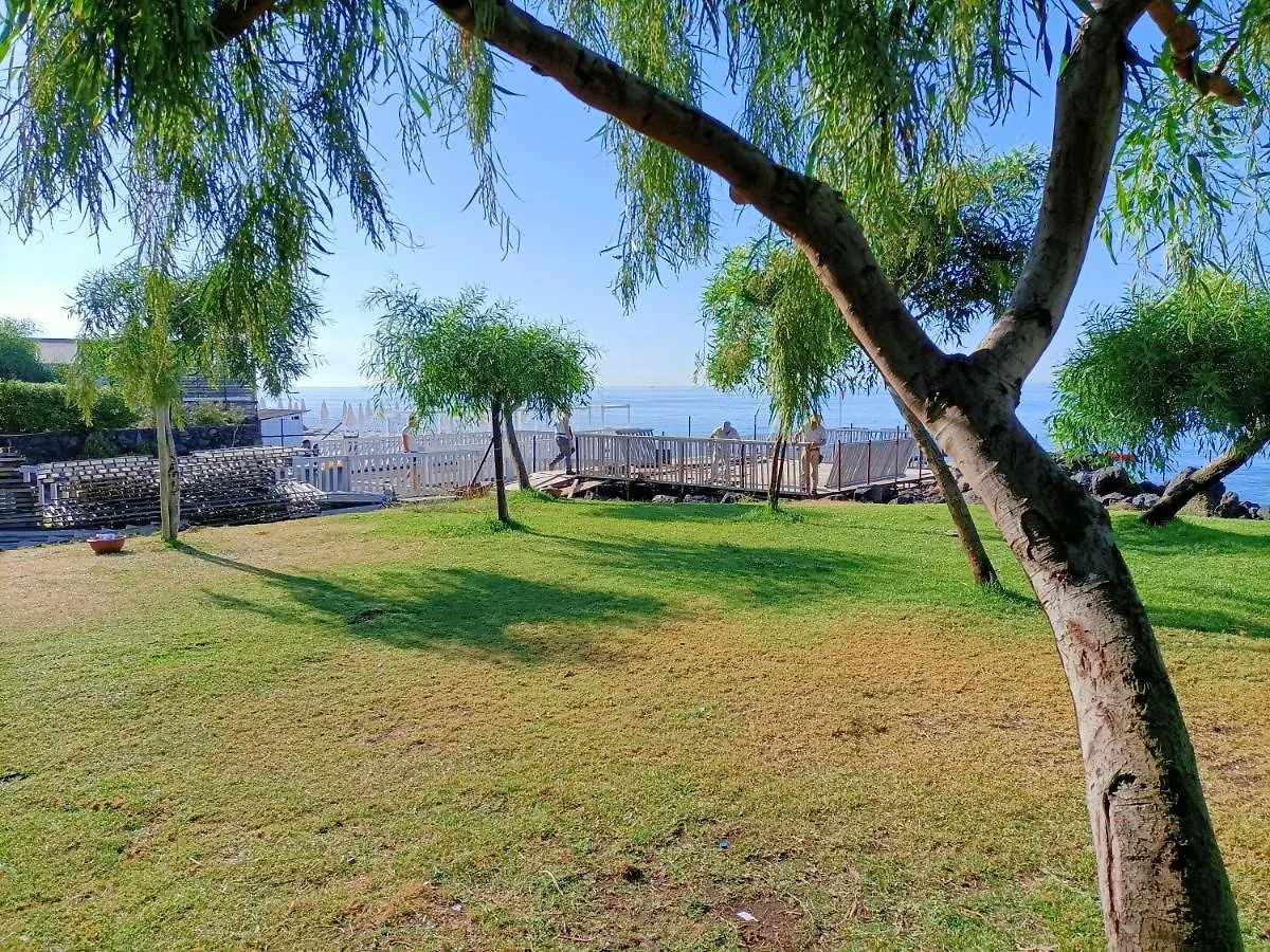 Venusilia Apartment - Free Parking Aci Castello