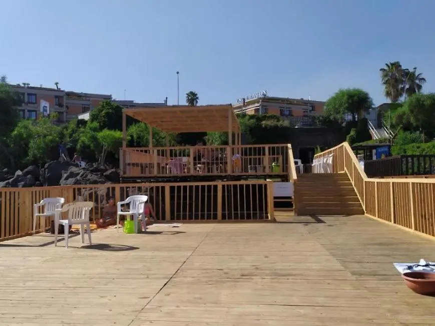 Venusilia Apartment - Free Parking Aci Castello