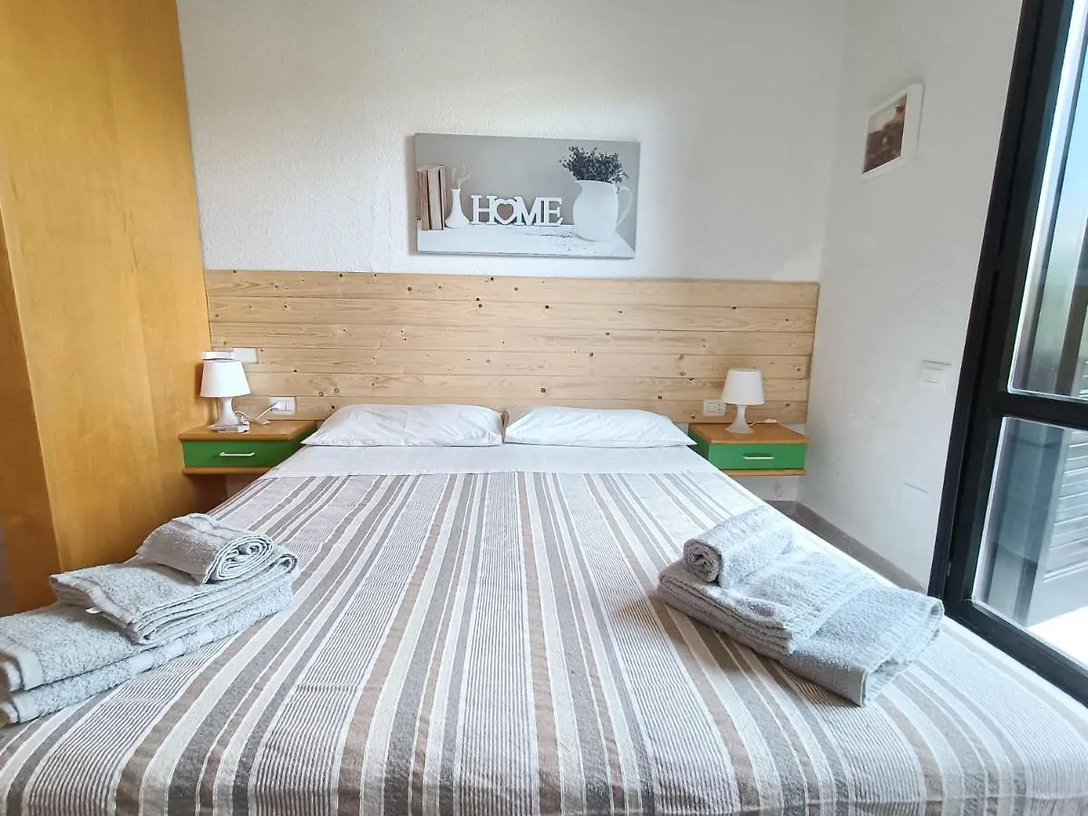 Venusilia Apartment - Free Parking Aci Castello